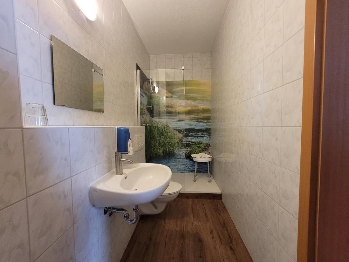 וארן Hotel Am Brauhaus מראה חיצוני תמונה