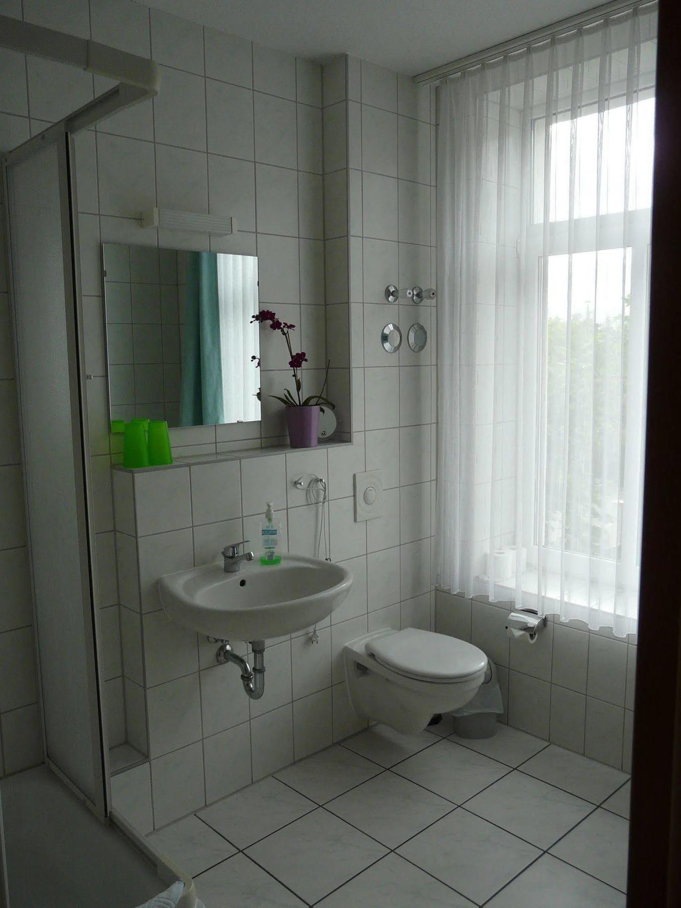 וארן Hotel Am Brauhaus מראה חיצוני תמונה